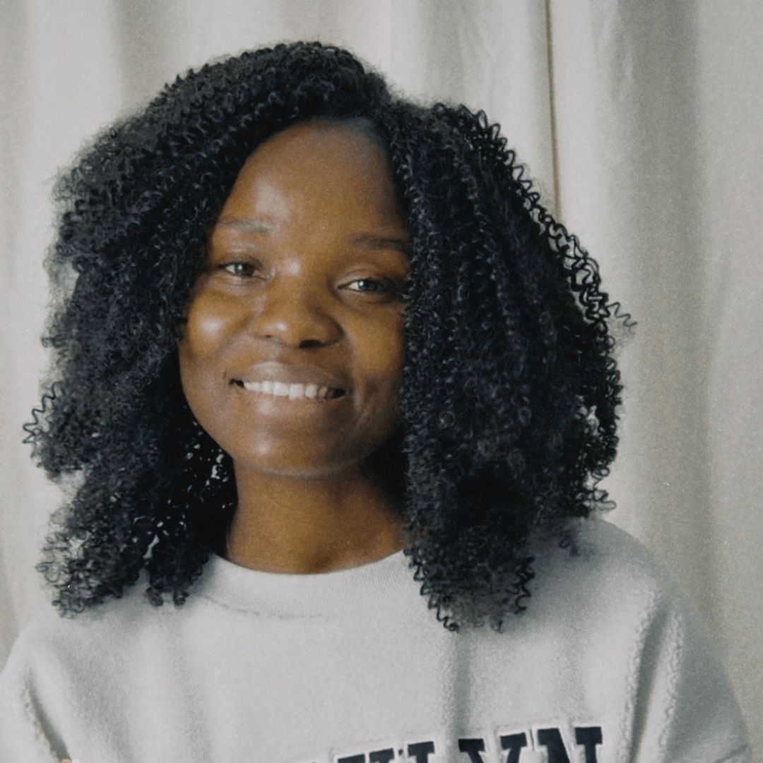 Portrait of Kynd hair braider Grace of @ulibia_beauty_empire from Berlin